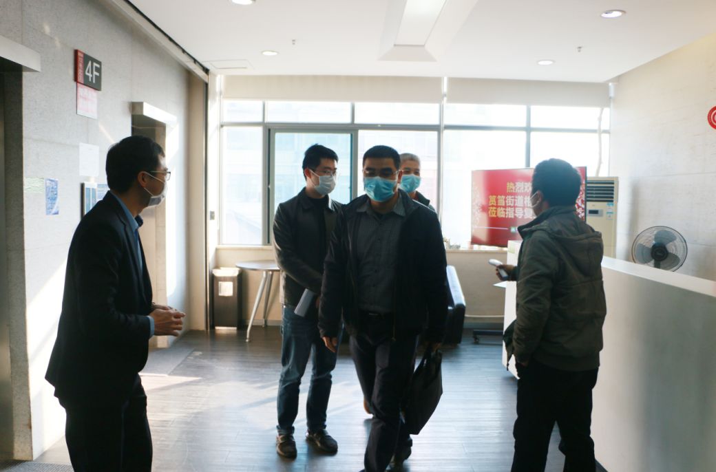 万众一心，携手抗疫 | 筼筜街道主任苏克一行莅临AG一飞冲天指导复工情况